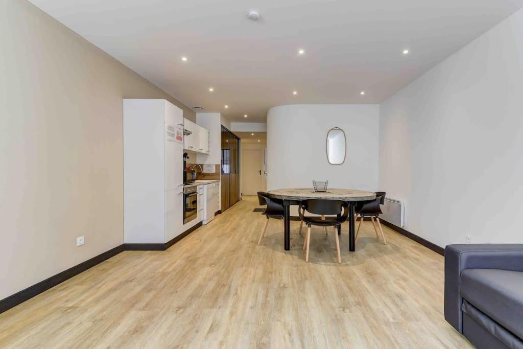 La Manufacture - Topdestination-Bourg - Centre Ville - Classe 3 Etoiles Экстерьер фото