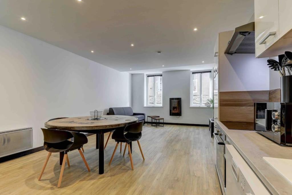 La Manufacture - Topdestination-Bourg - Centre Ville - Classe 3 Etoiles Экстерьер фото
