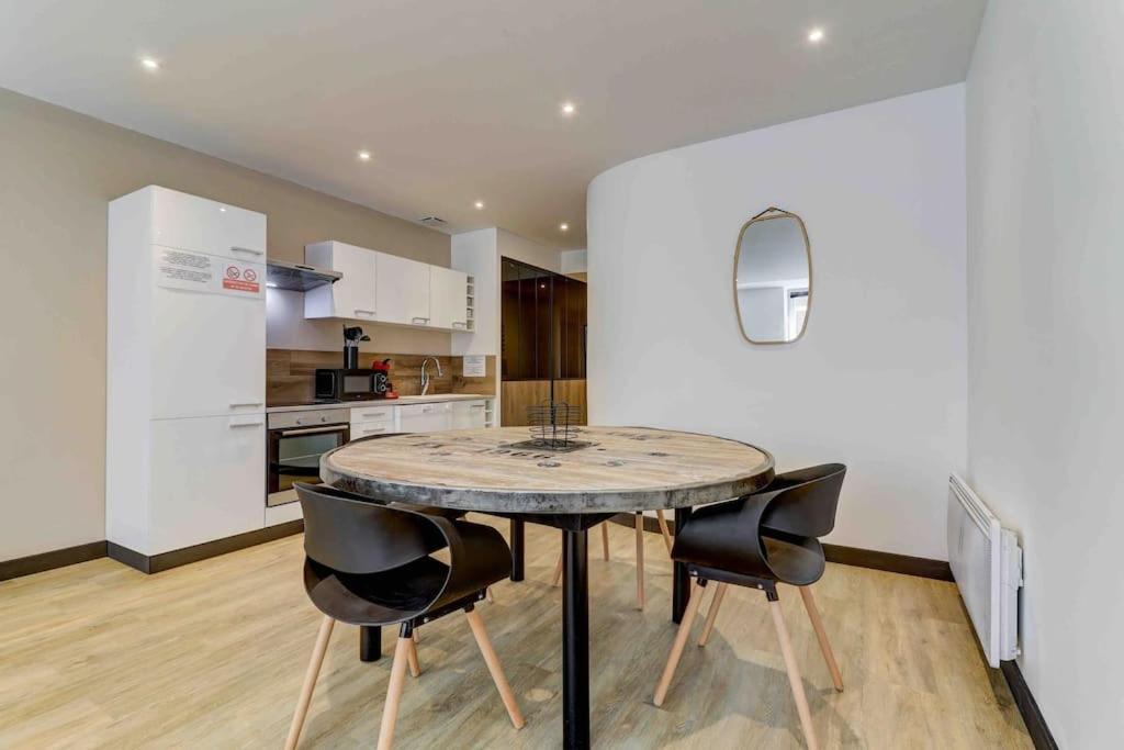 La Manufacture - Topdestination-Bourg - Centre Ville - Classe 3 Etoiles Экстерьер фото